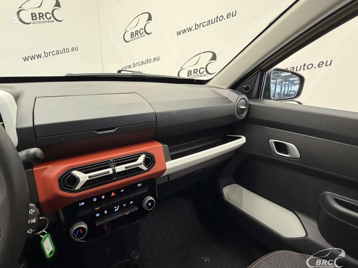 Dacia Spring, 27 кВт·ч, Хэтчбек