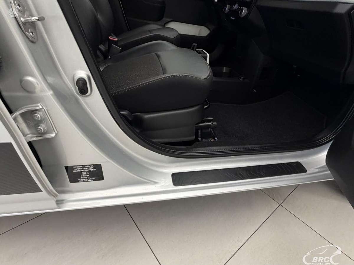 Dacia Spring, 27 kWh, hatchback