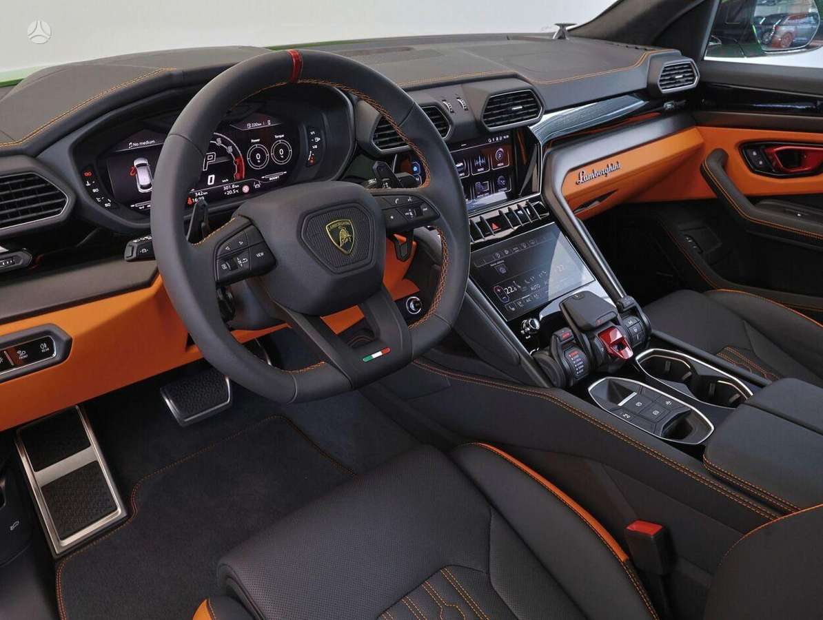 Lamborghini Urus, 4.0 l., Универсал