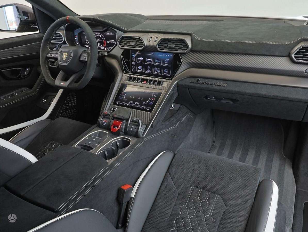 Lamborghini Urus, 4.0 l., Универсал