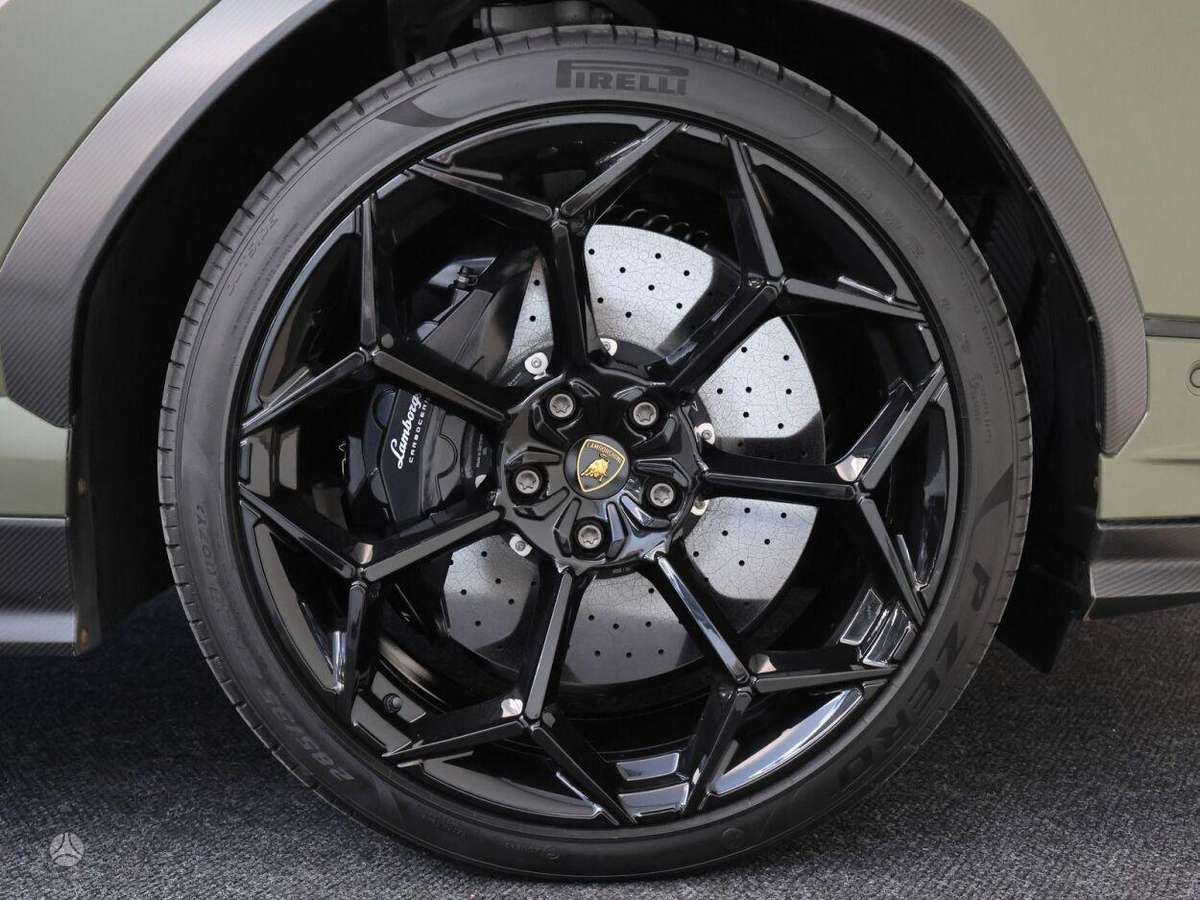 Lamborghini Urus, 4.0 l., wagon