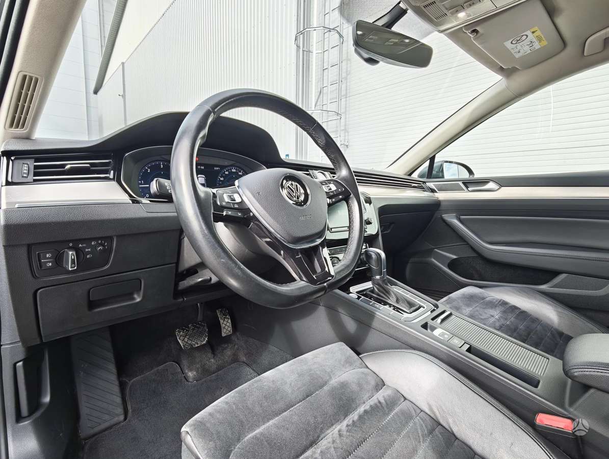 Volkswagen Passat - 7