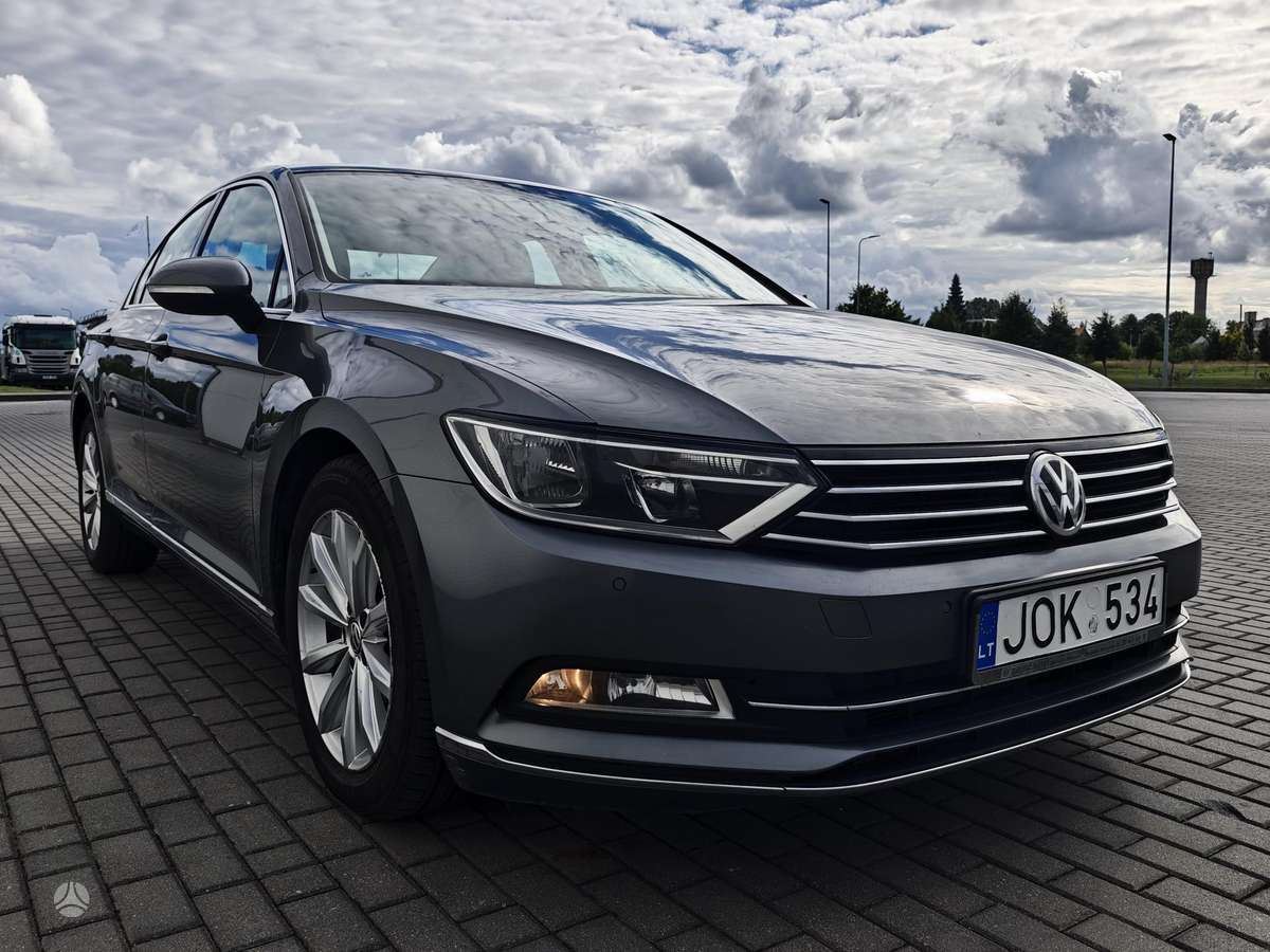Volkswagen Passat - 2