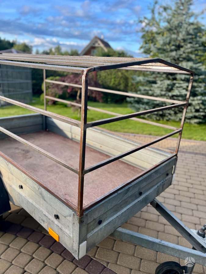 BORO, passenger car trailers