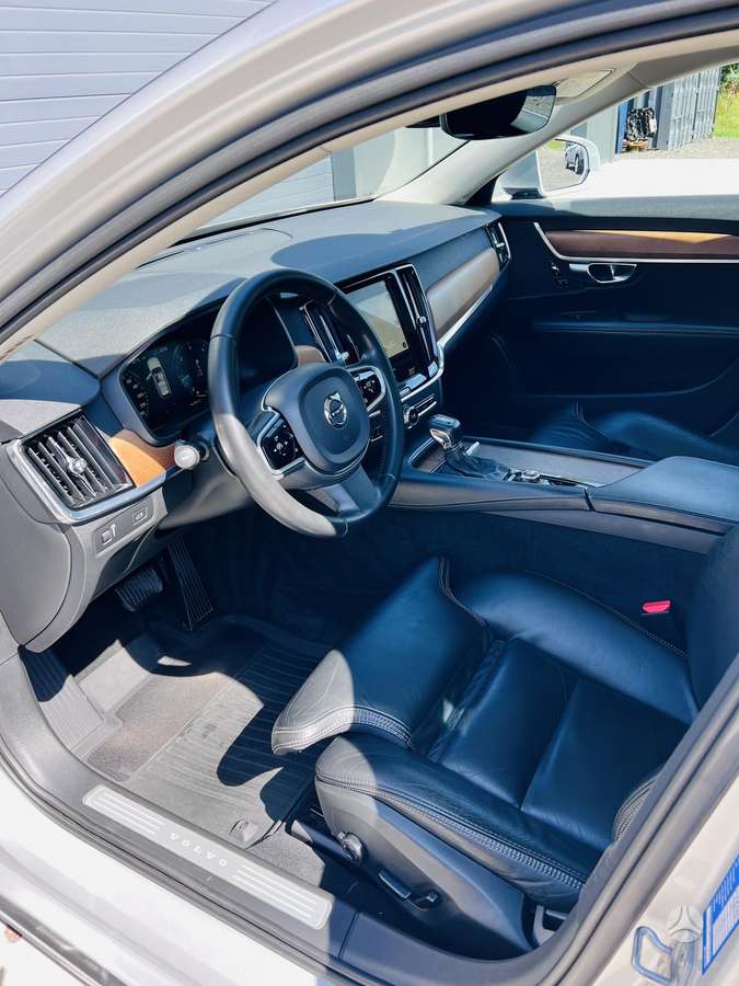 Volvo V90, 2.0 l., wagon