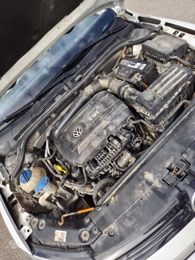 Volkswagen Jetta - 9