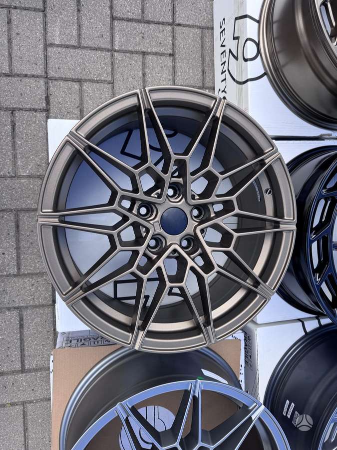BMW Style 826M, light alloy, R18