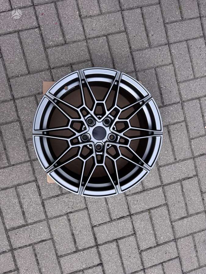 BMW Style 826M, light alloy, R18