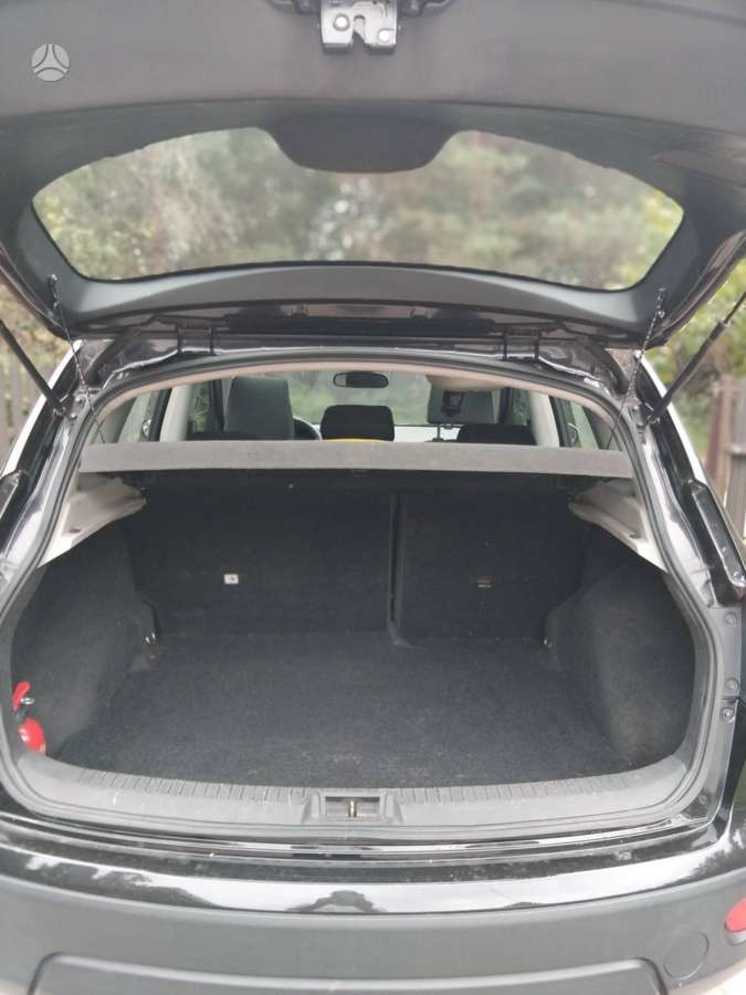 Volkswagen Caddy - 2