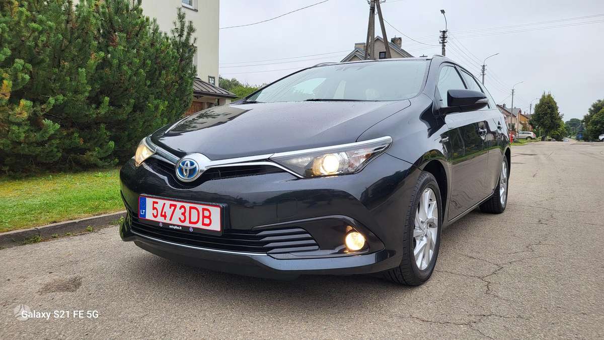 Toyota Auris - 4