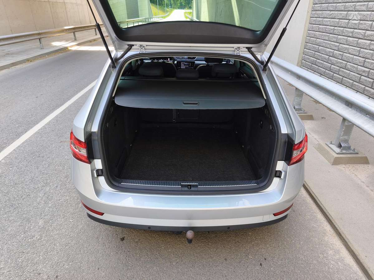 Skoda Superb, 1.5 l., Универсал