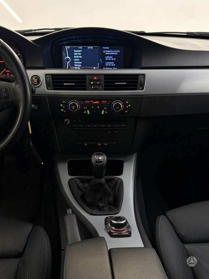 BMW 320, 2.0 l., Универсал