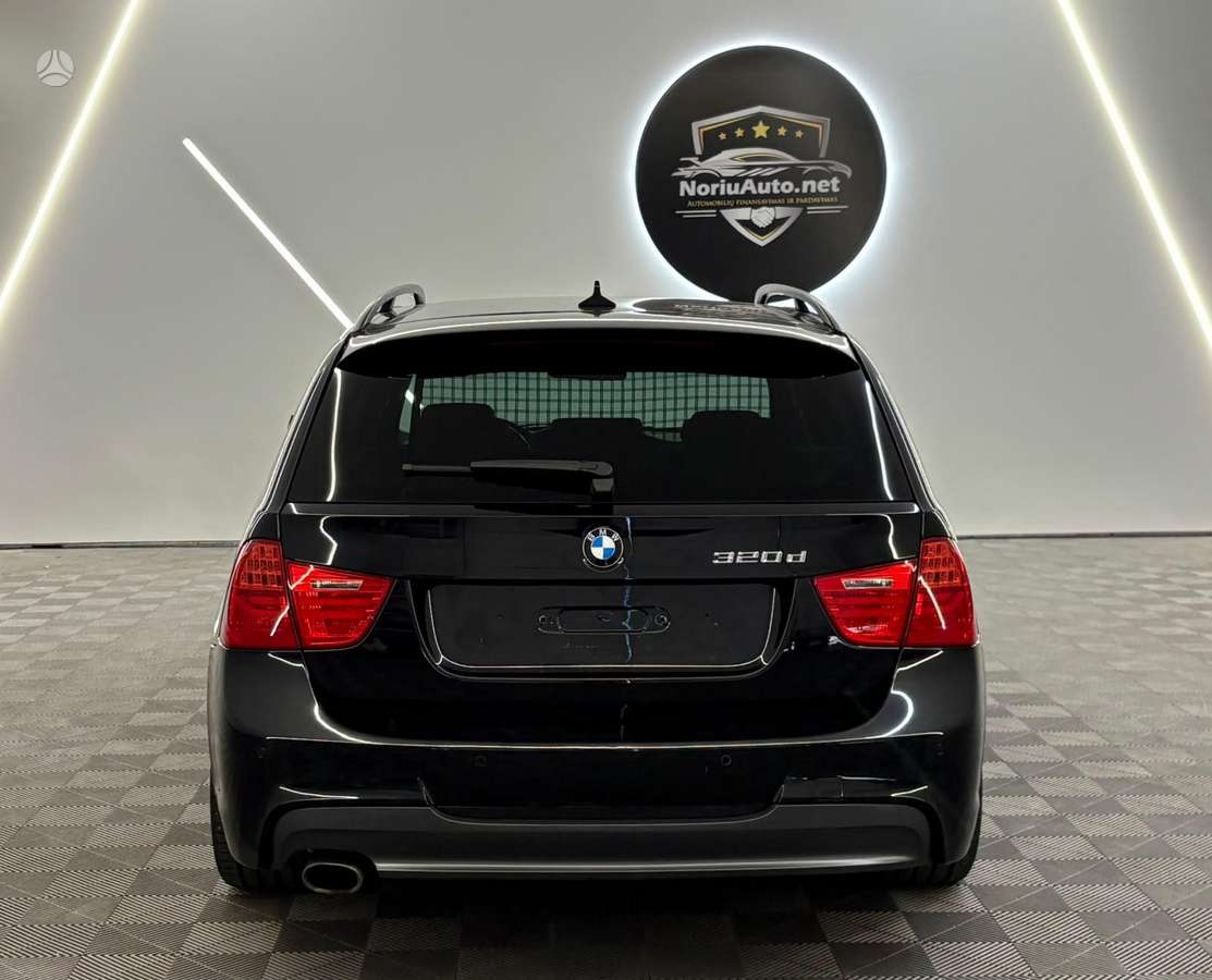 BMW 320, 2.0 l., wagon