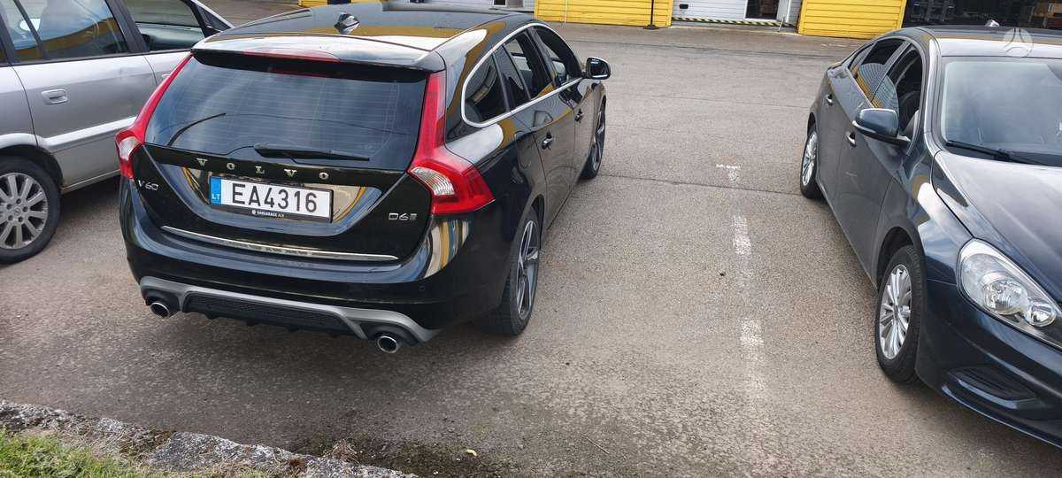 Volvo V60 - 2