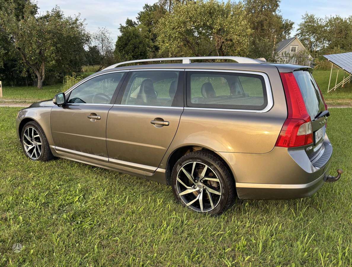 Volvo V70, 2.4 l., Универсал