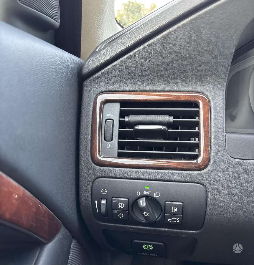 Volvo V70, 2.4 l., Универсал
