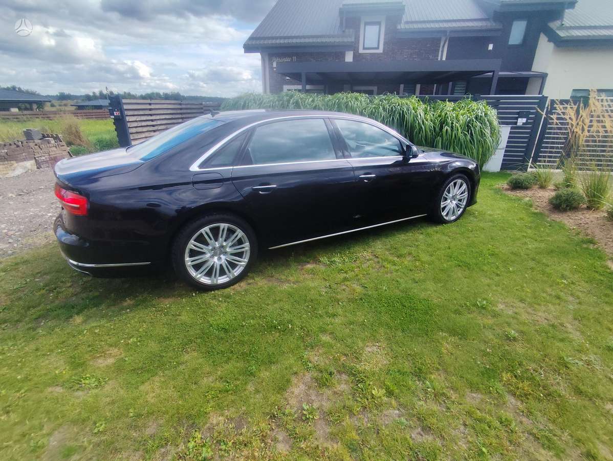 Audi A8 L, 4.0 l., Седан