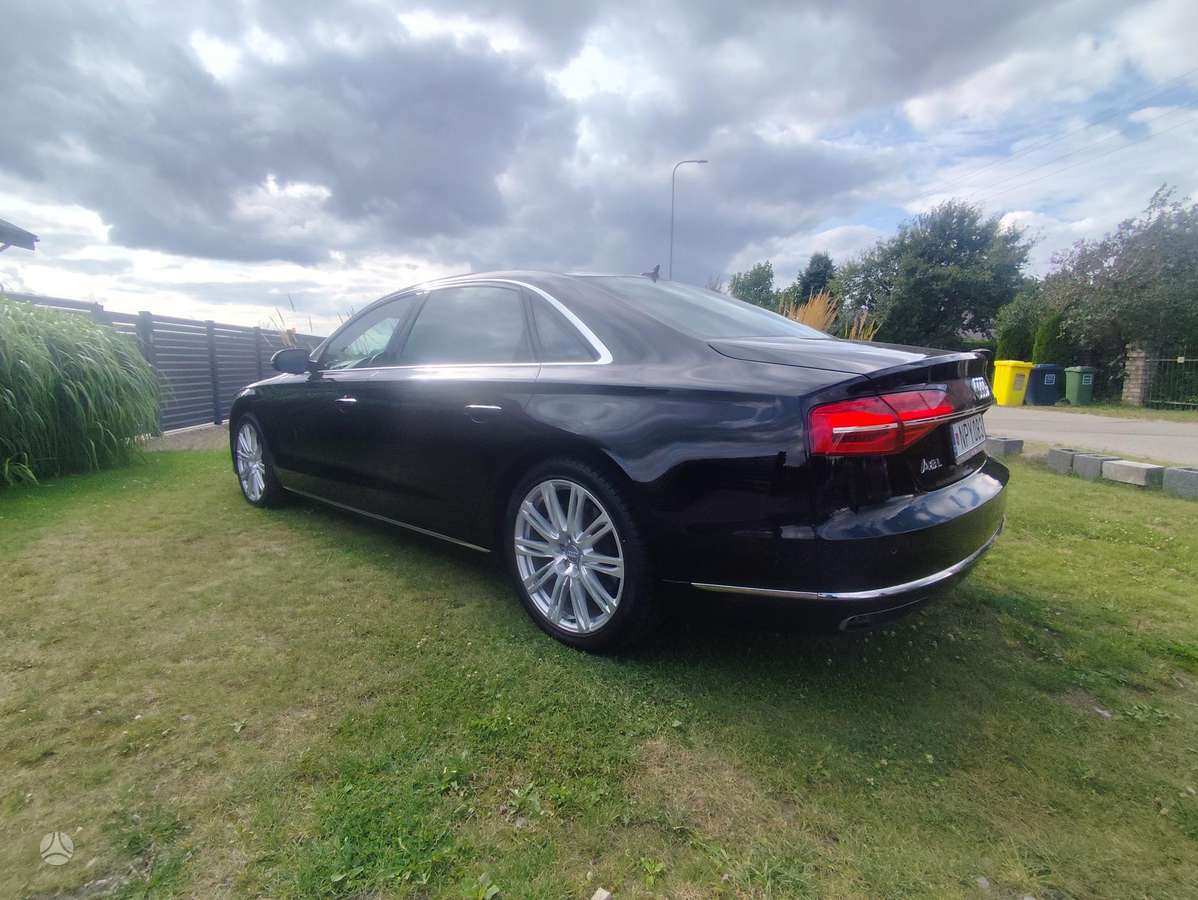 Audi A8 L, 4.0 l., Седан