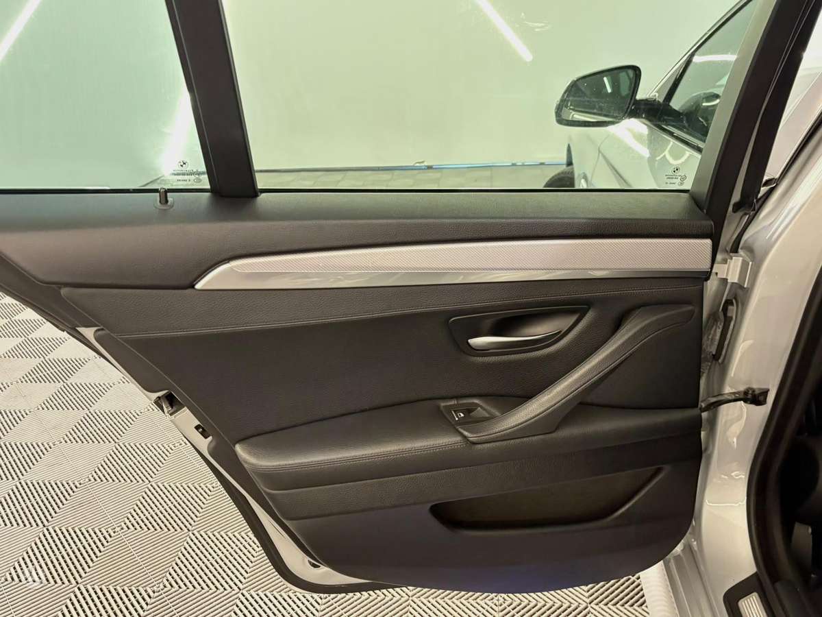 BMW 520, 2.0 l., Универсал