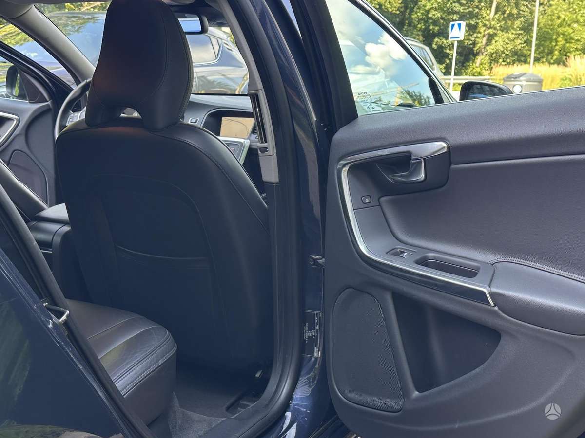 Volvo V60, 2.0 l., wagon