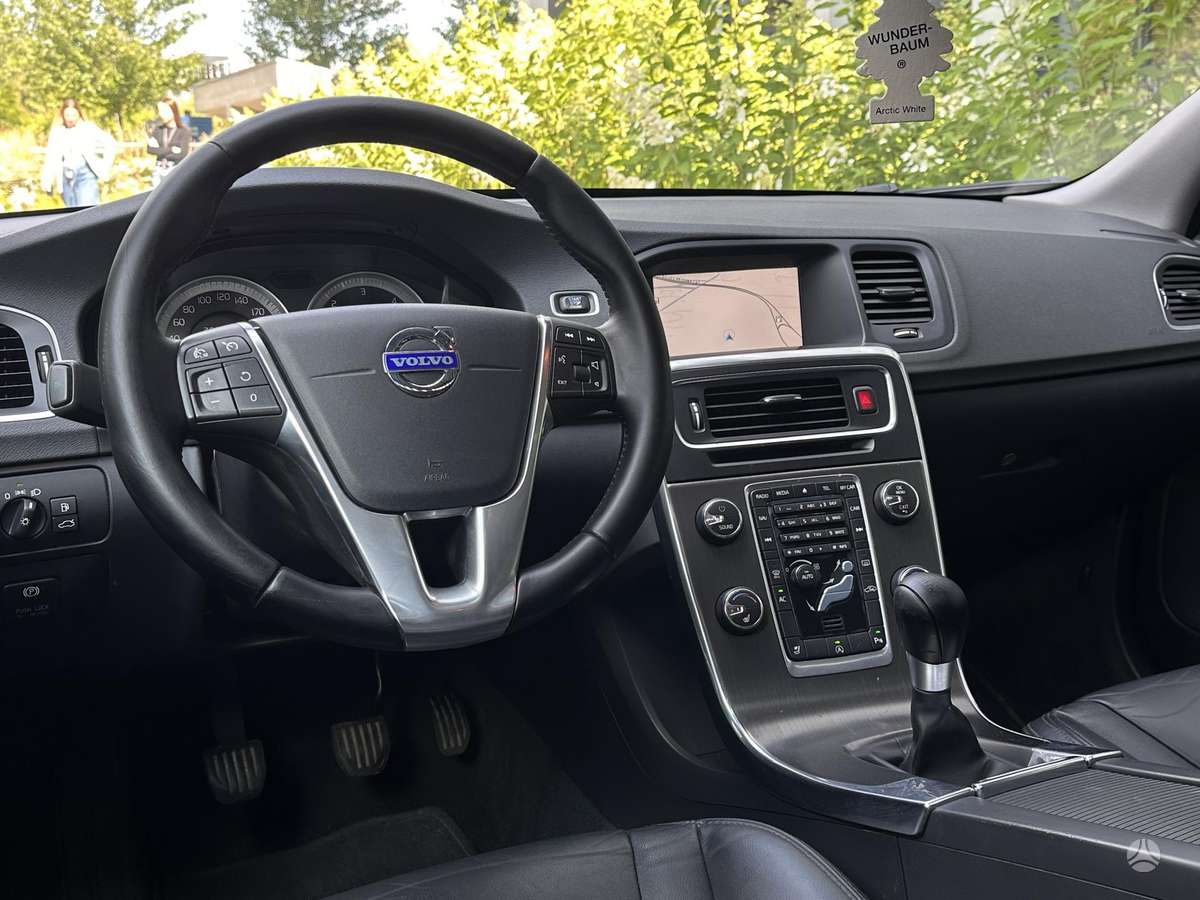 Volvo V60, 2.0 l., wagon