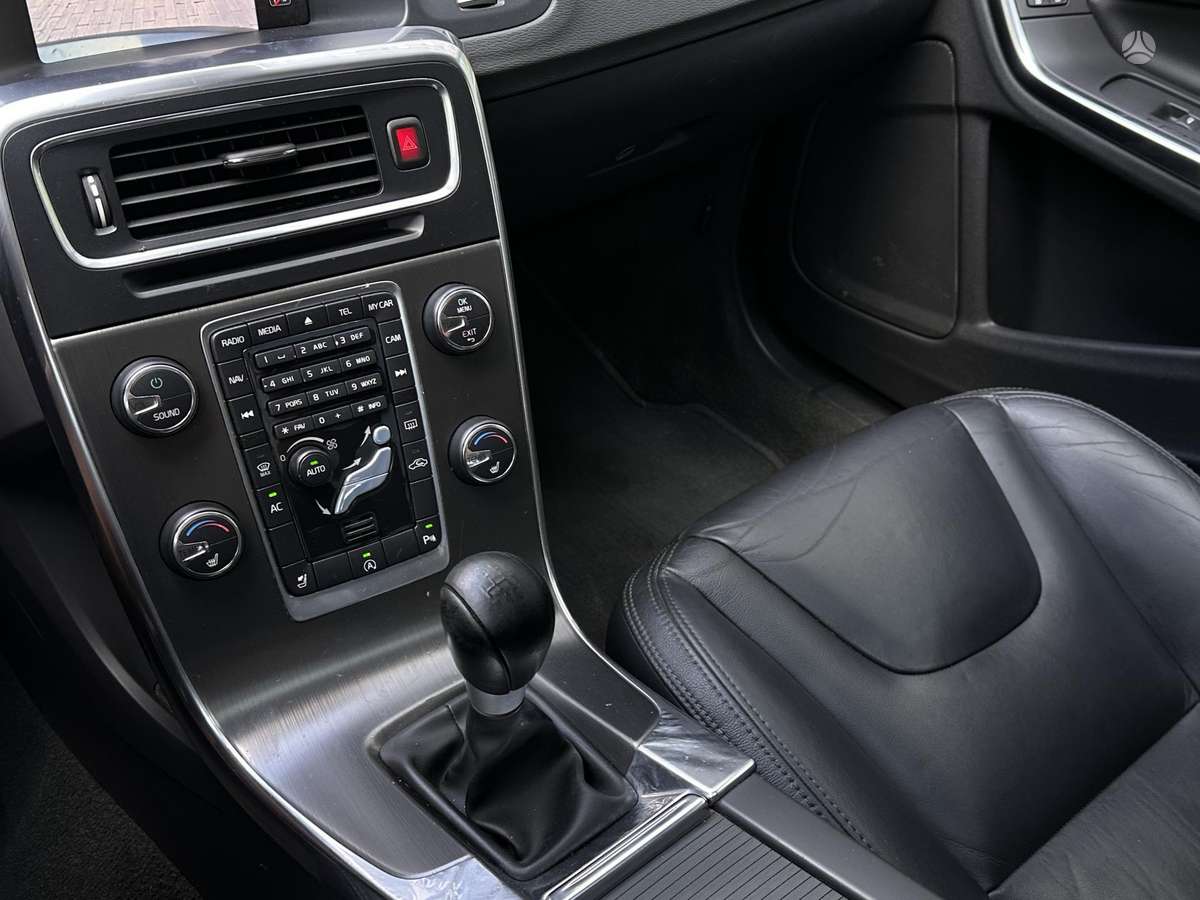 Volvo V60, 2.0 l., wagon