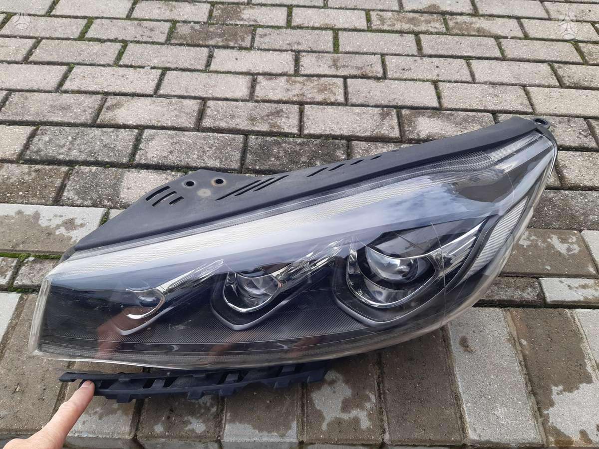 Kia Sorento, 15 - 18, kėbulo dalys