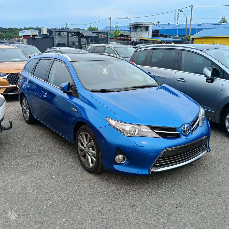 Toyota Auris - 3