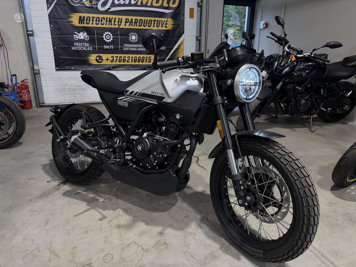 Brixton Crossfire 125 125cc, street / classic