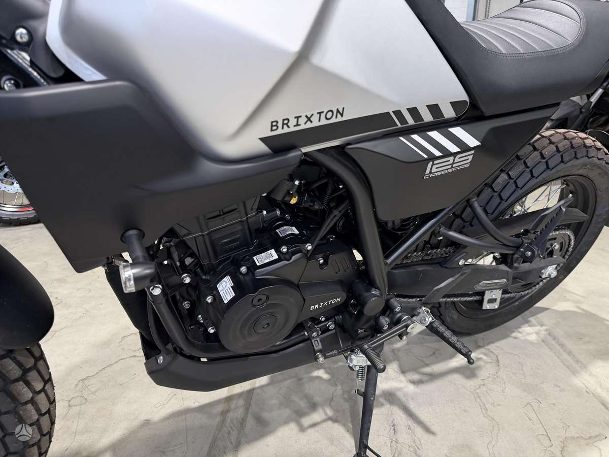 Brixton Crossfire 125 125cc, street / classic