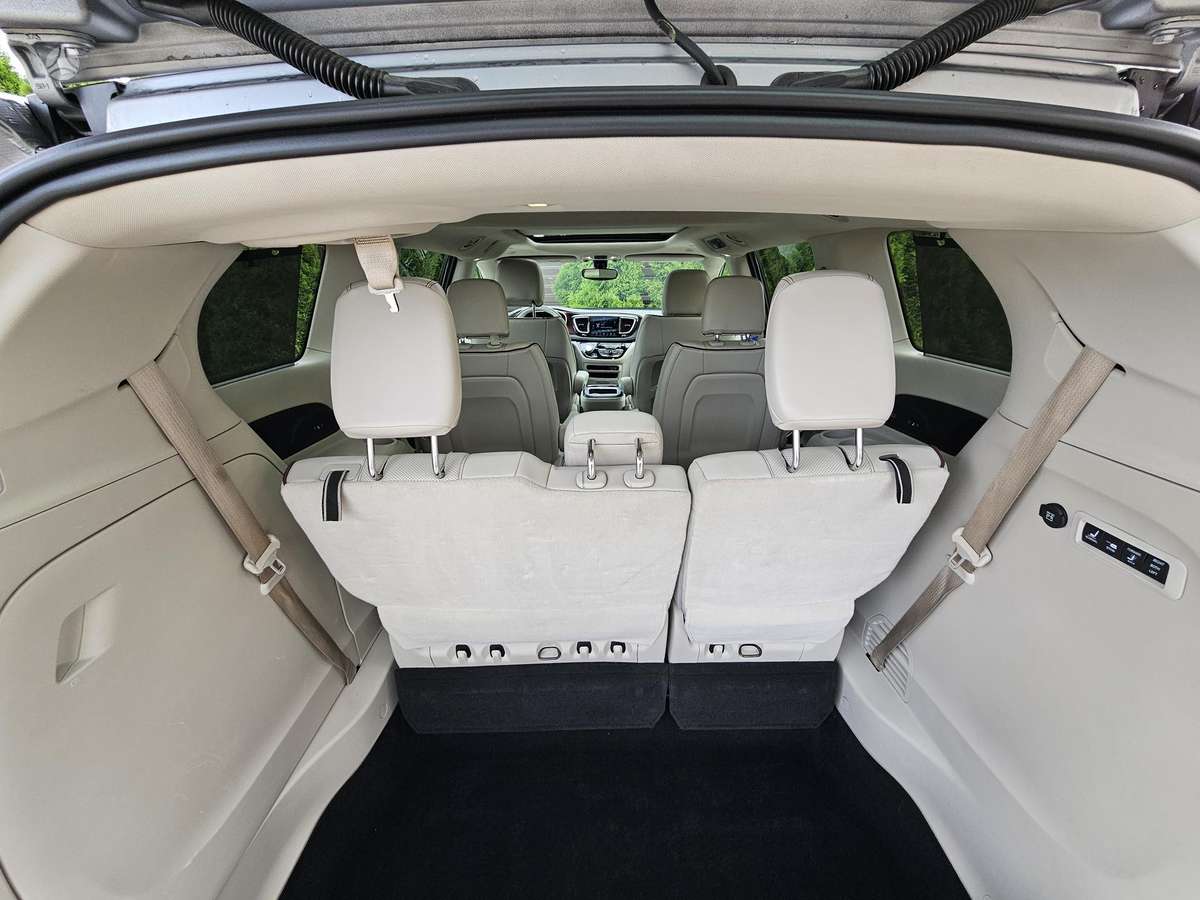 Chrysler Pacifica, 3.6 l., mpv / minivan
