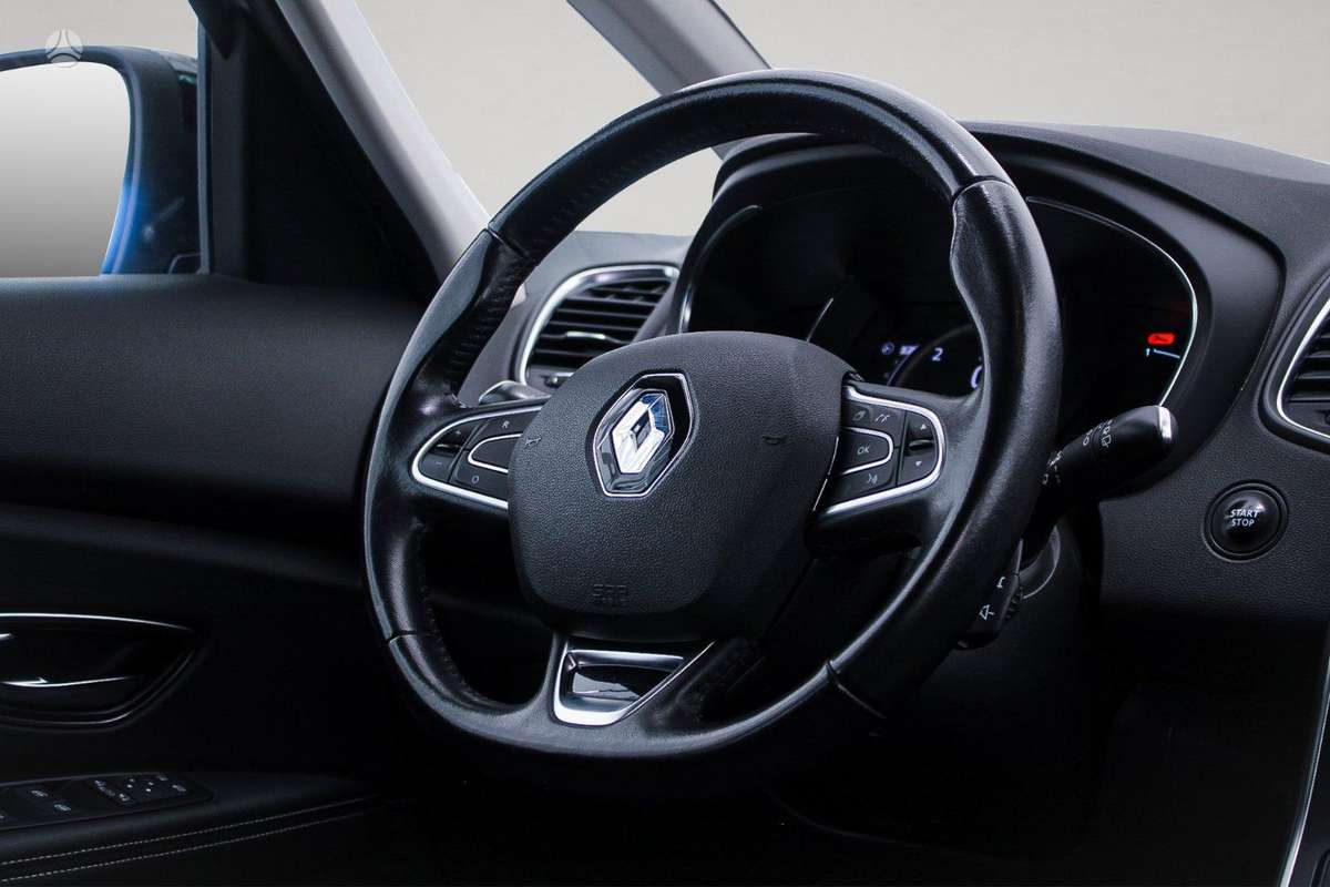 Renault Scenic - 10