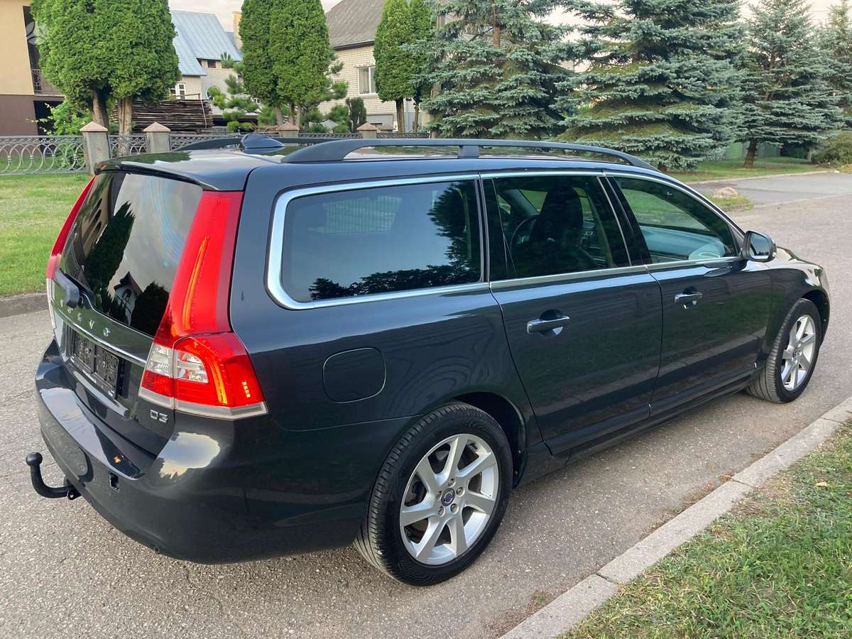 Volvo V70, 2.0 l., Универсал