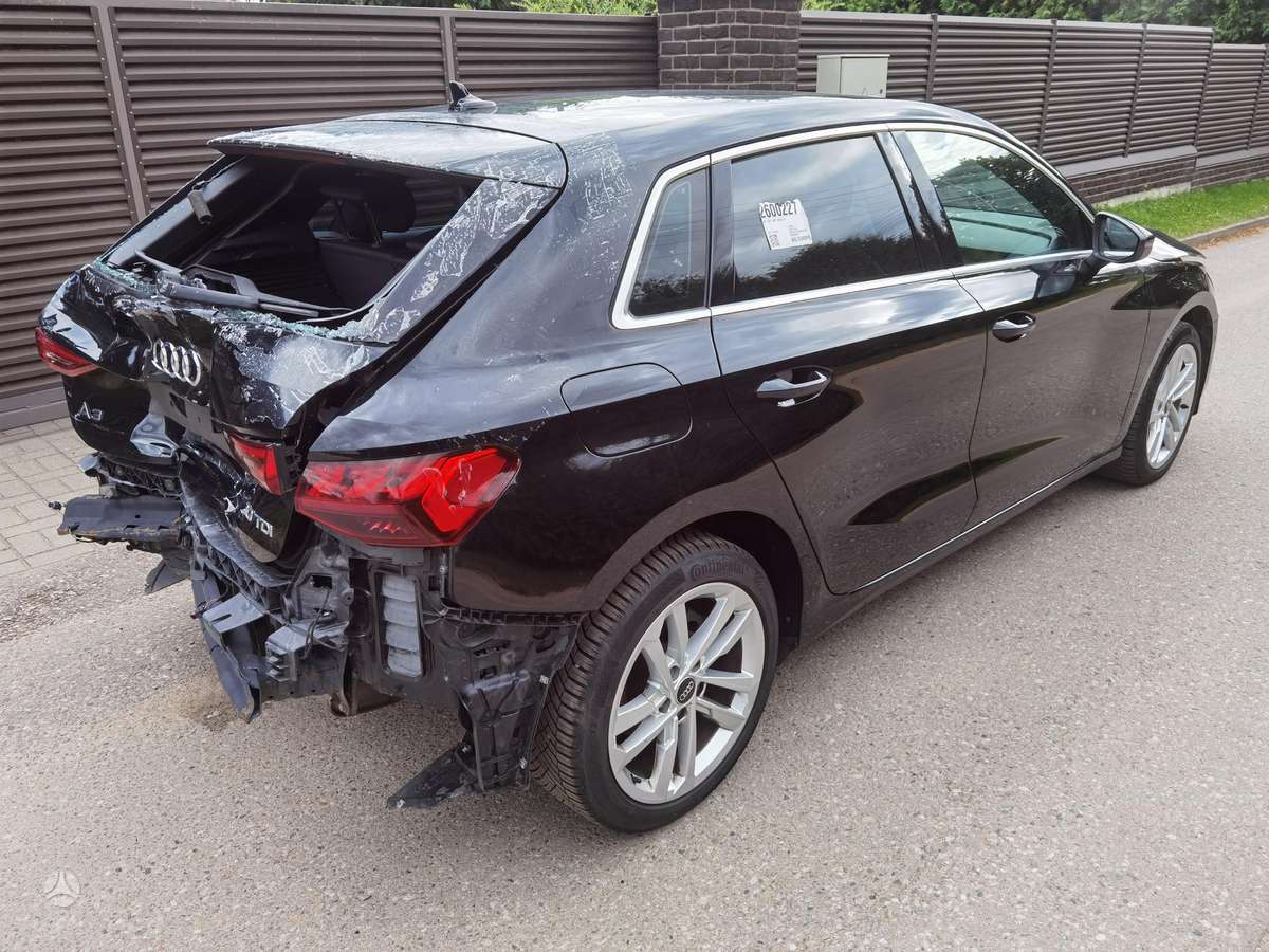 Audi A3, 2.0 l., Хэтчбек