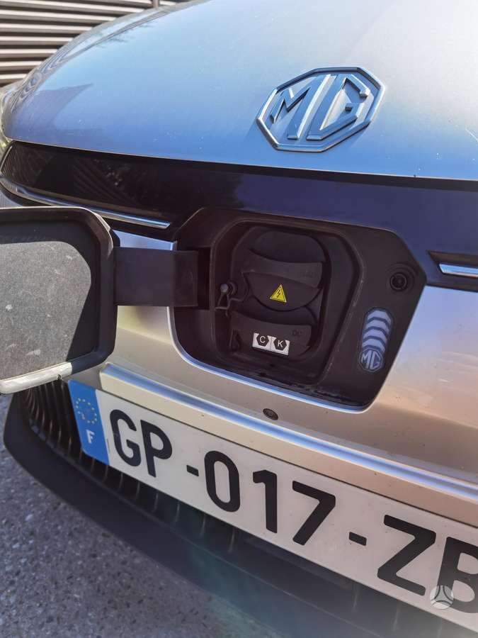 MG MG5, Универсал