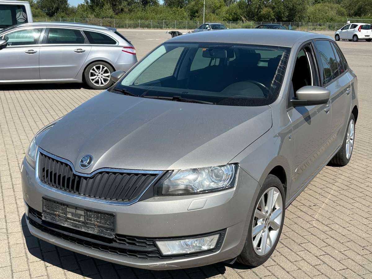 Skoda Rapid, 1.2 l., Хэтчбек