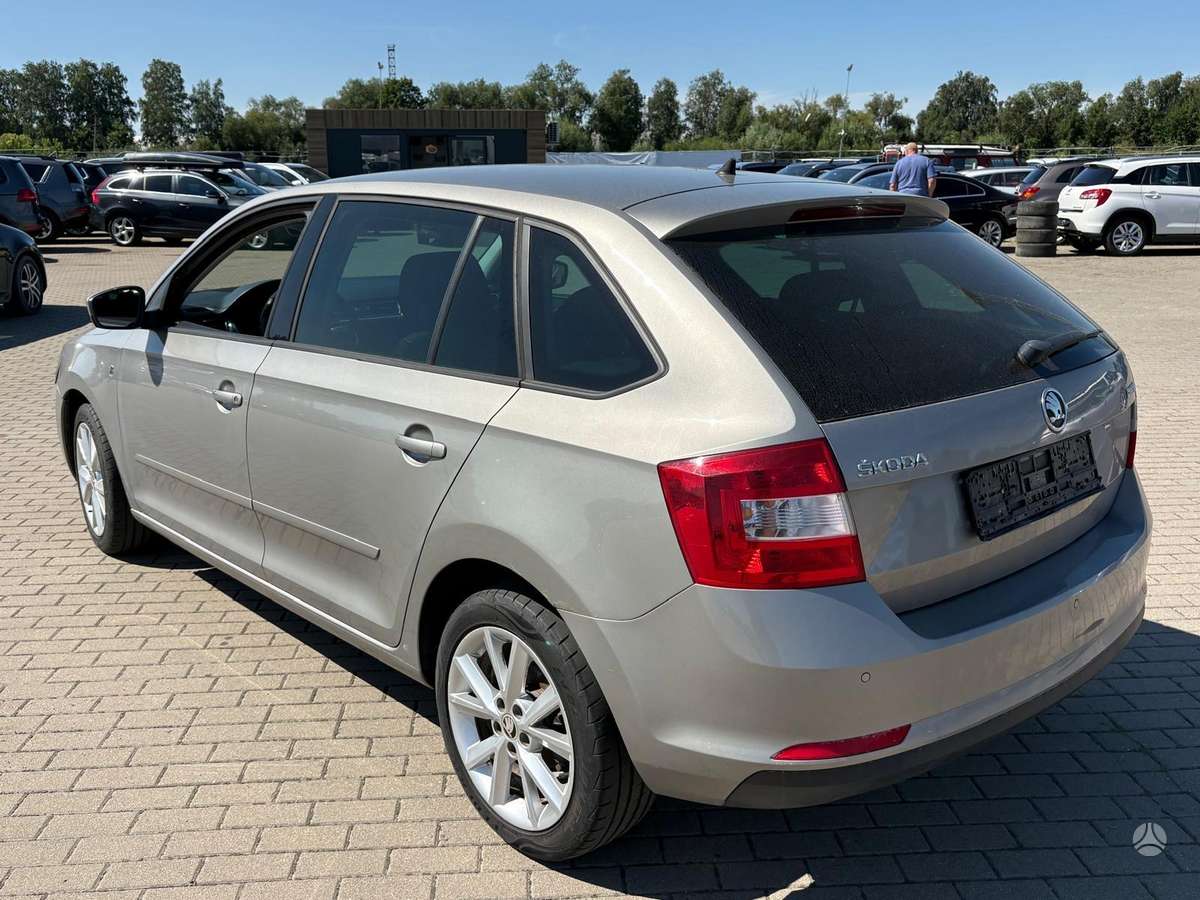 Skoda Rapid, 1.2 l., Хэтчбек