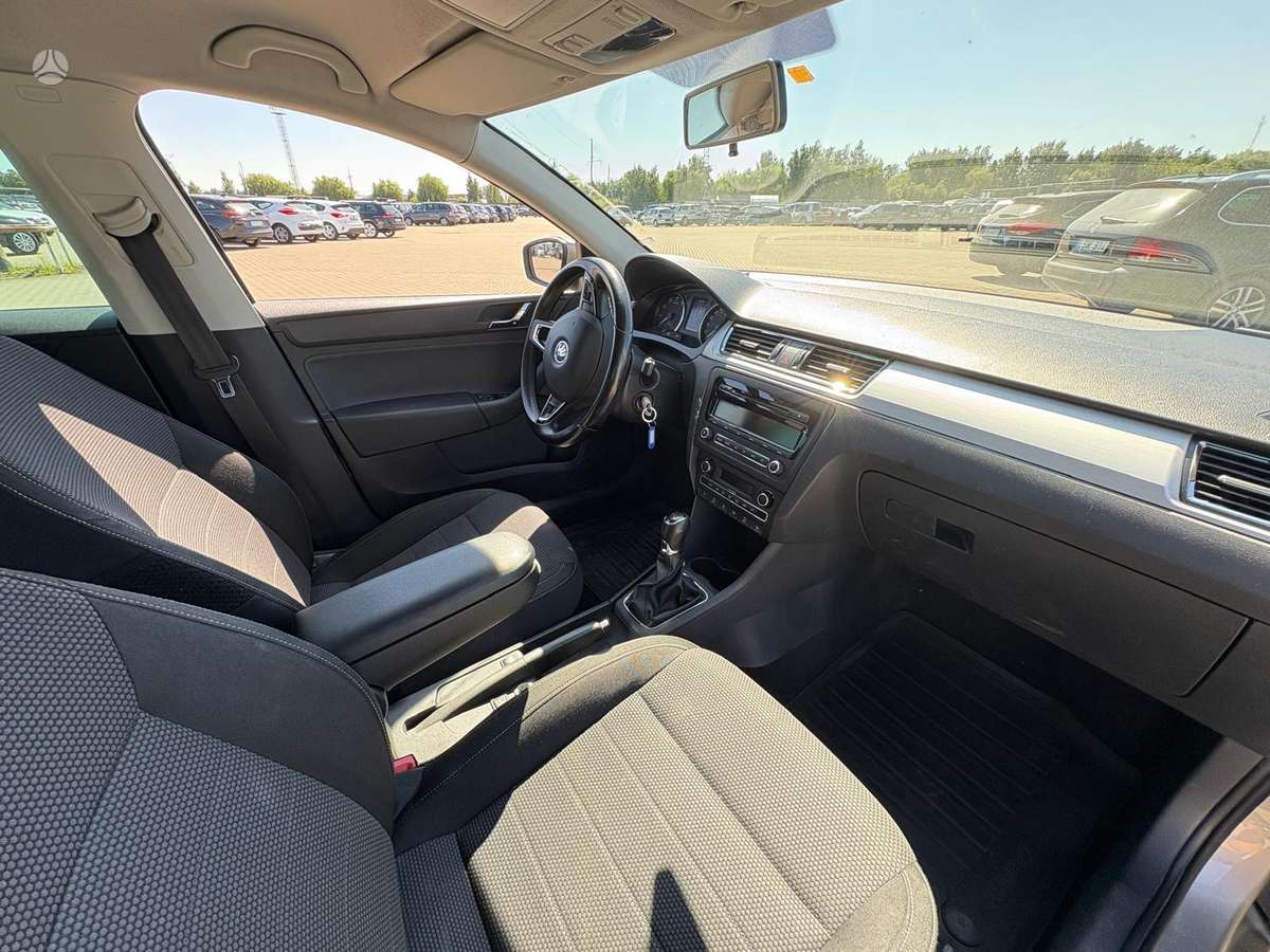 Skoda Rapid, 1.2 l., Хэтчбек