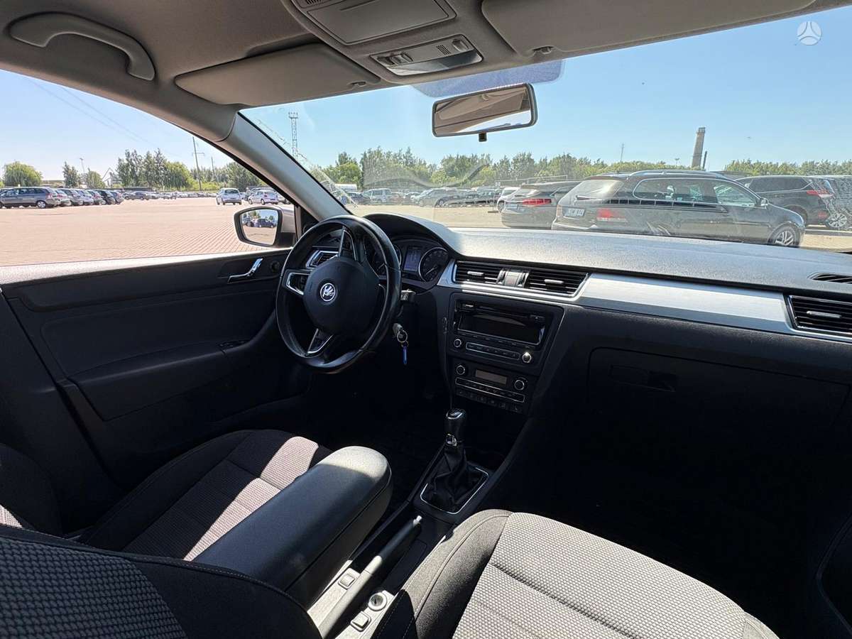 Skoda Rapid, 1.2 l., Хэтчбек