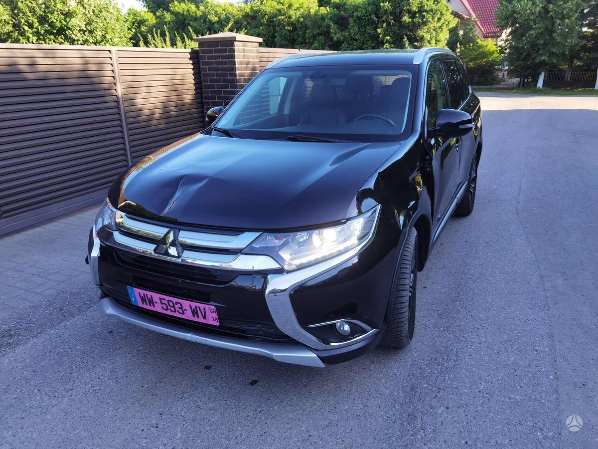 Mitsubishi Outlander, off-road / crossover