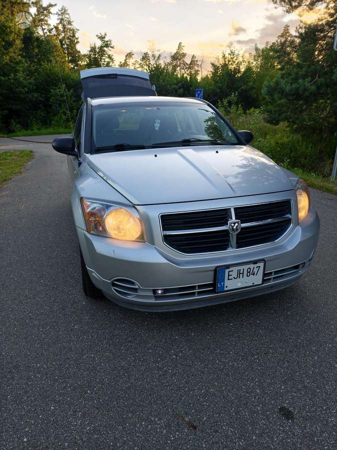Dodge Caliber, 2.0 l., hatchback
