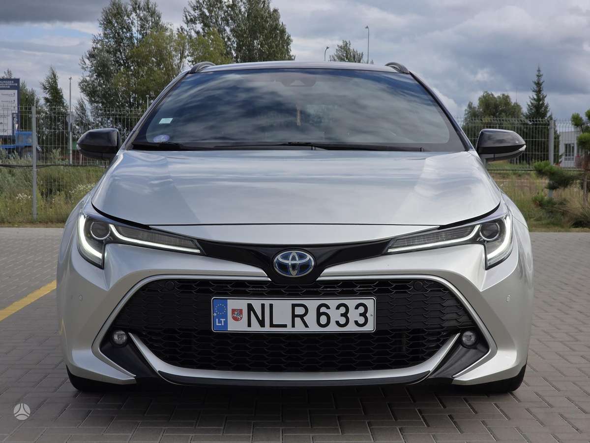 Toyota Corolla - 2