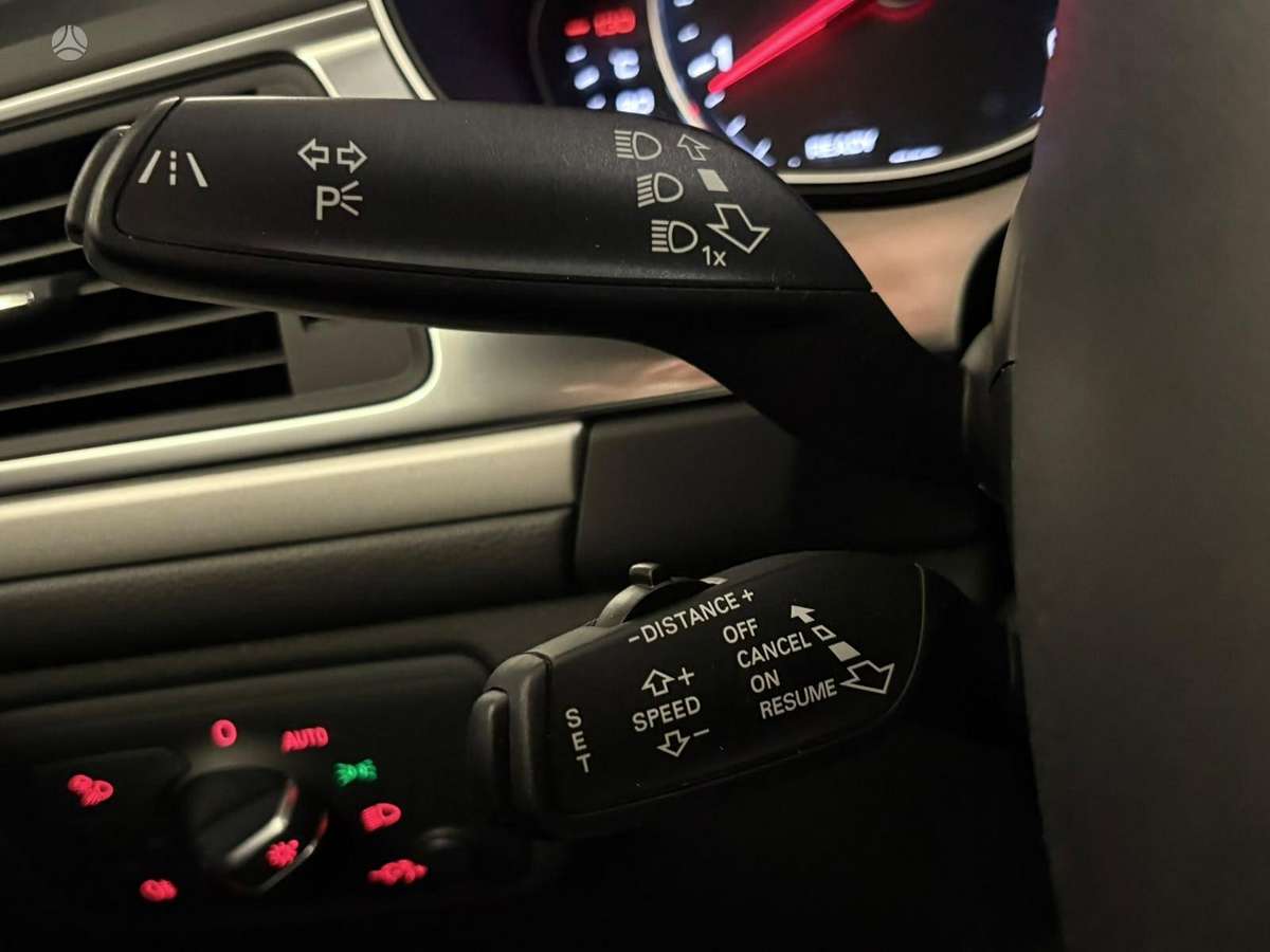 Audi A6, 2.0 l., Седан