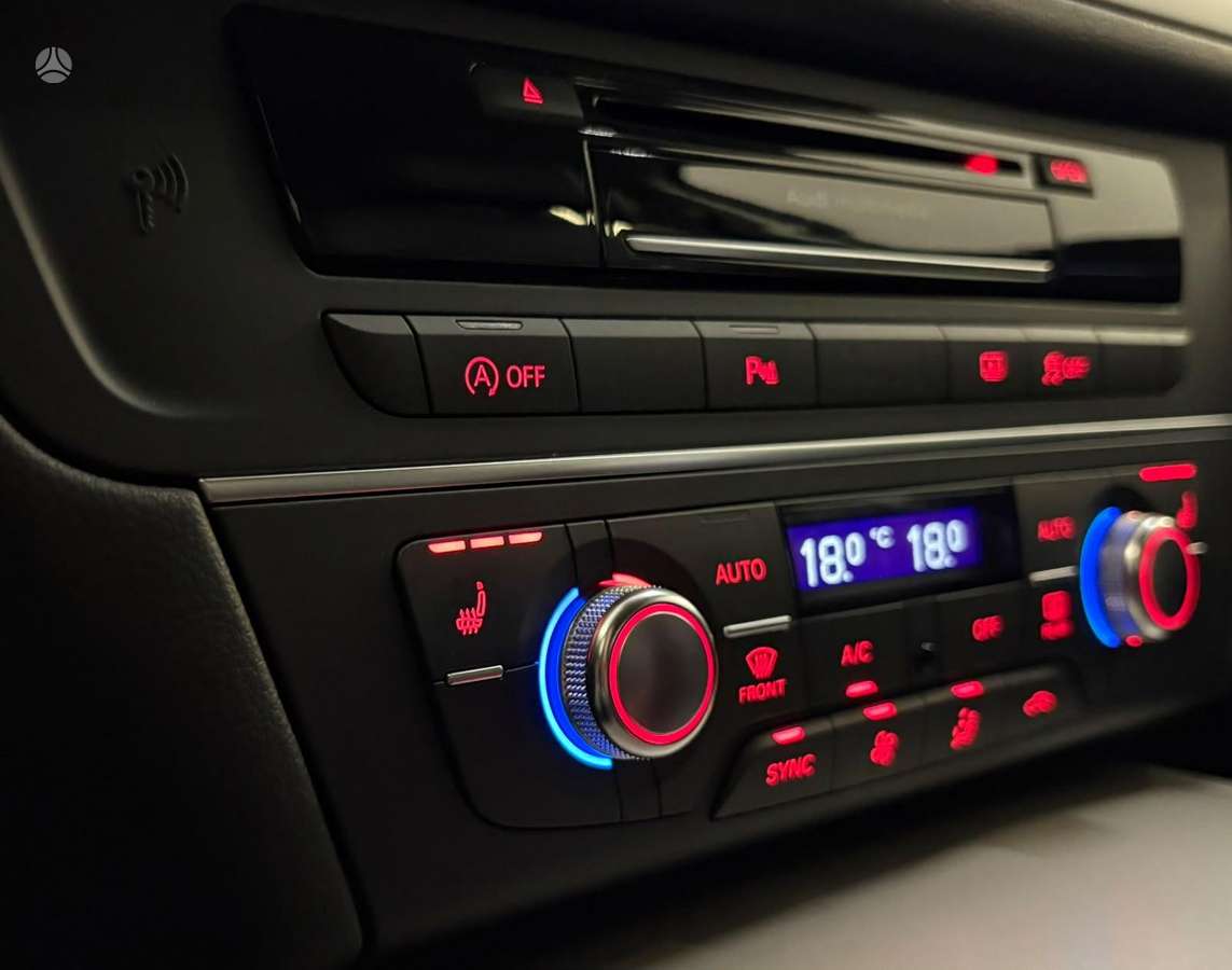 Audi A6, 2.0 l., Седан