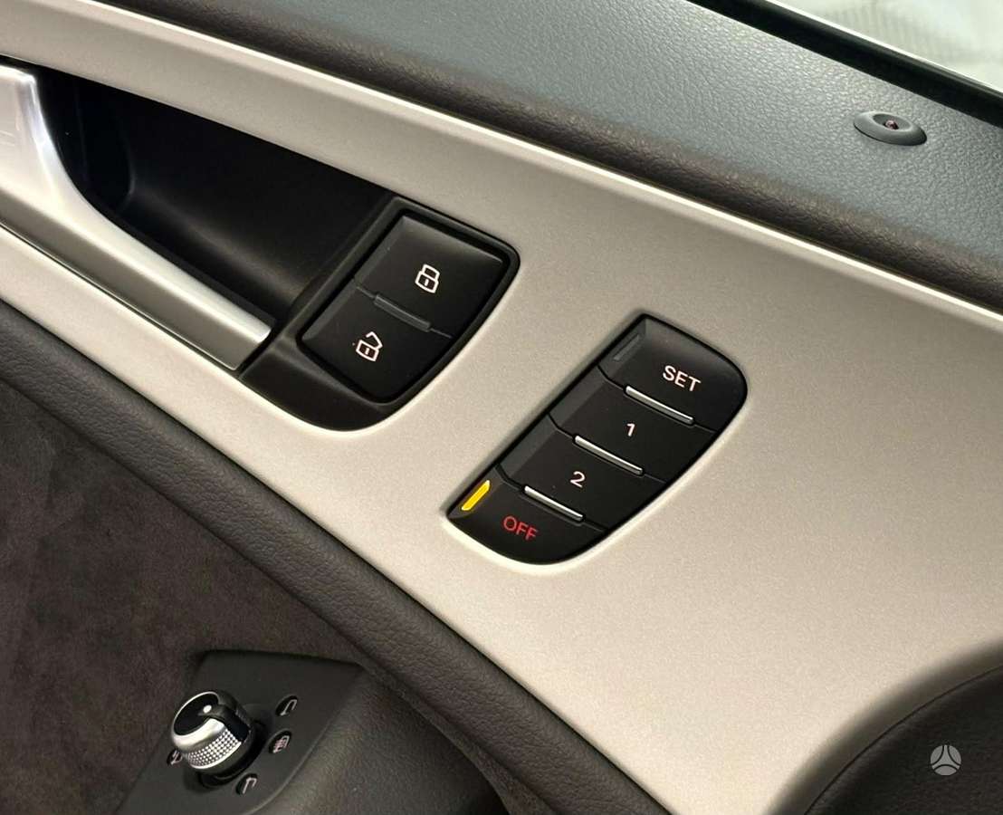 Audi A6, 2.0 l., Седан