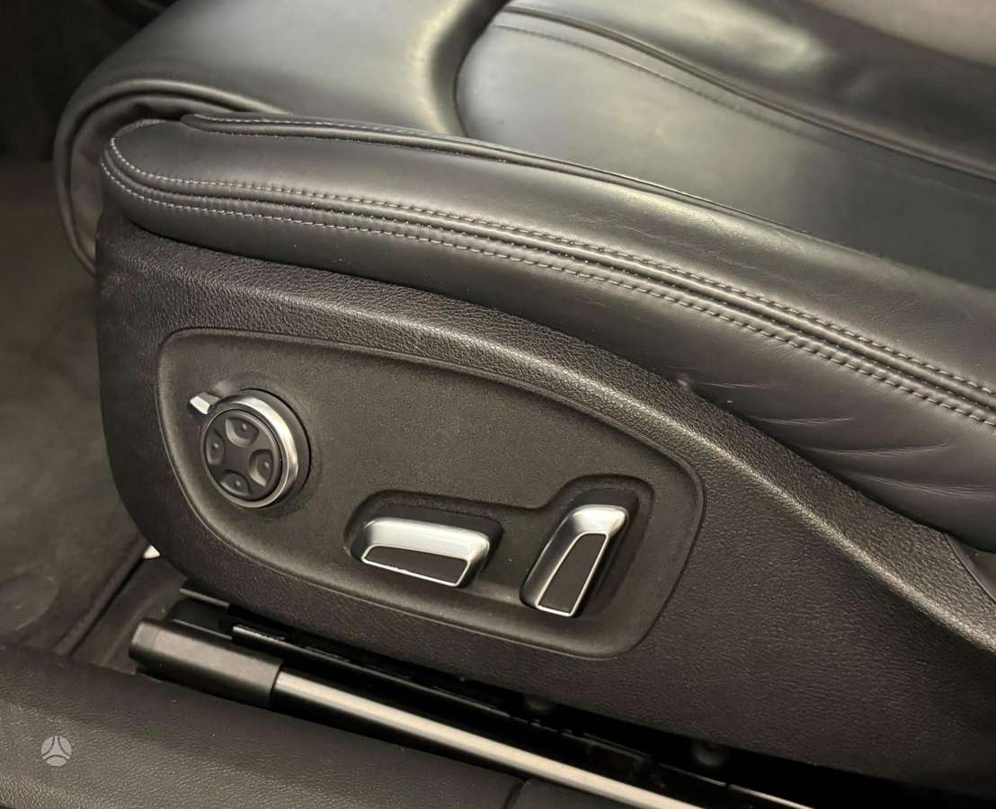 Audi A6, 2.0 l., Седан