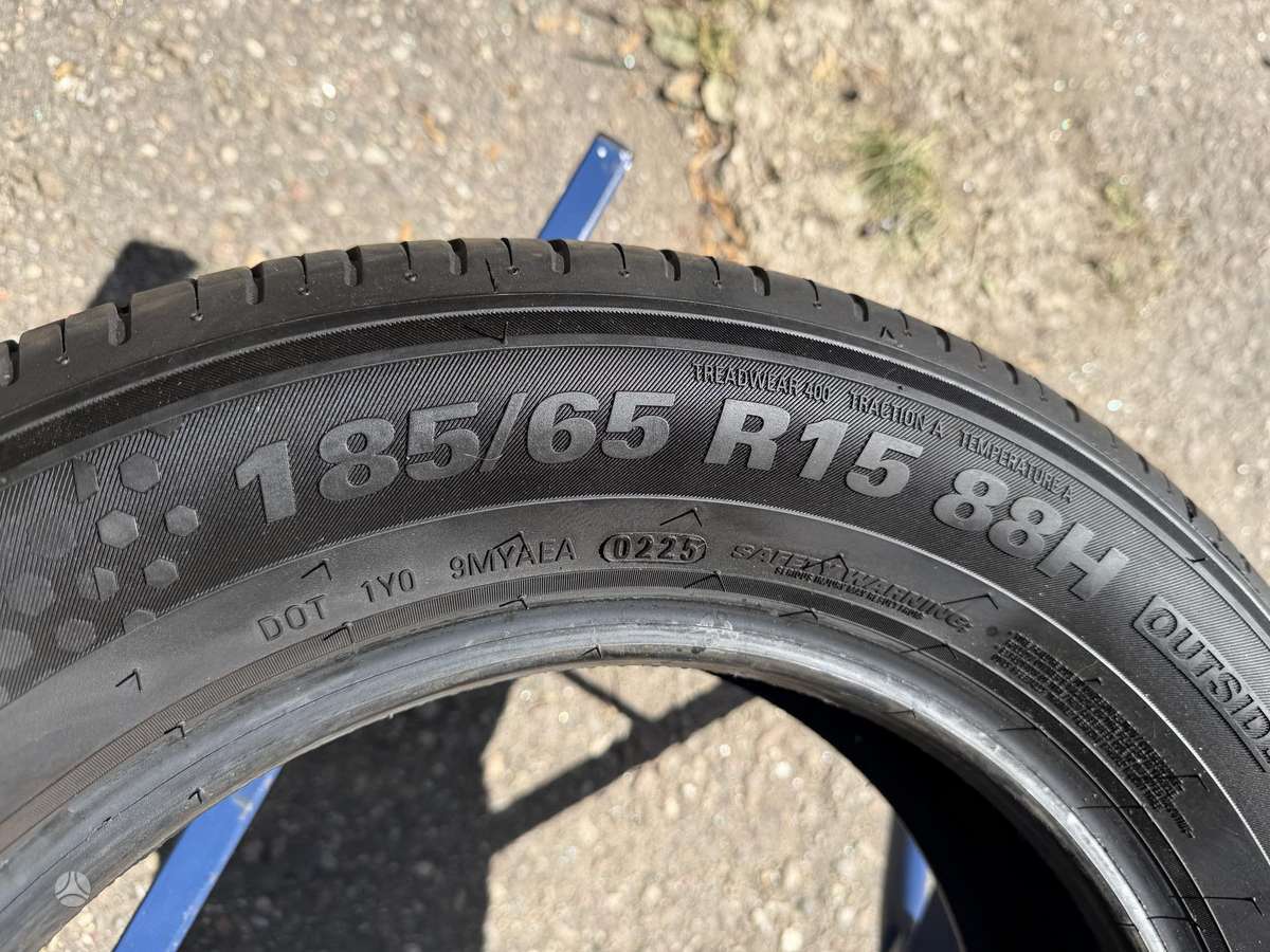 Kumho EcoWing ES31, summer 185/65 R15