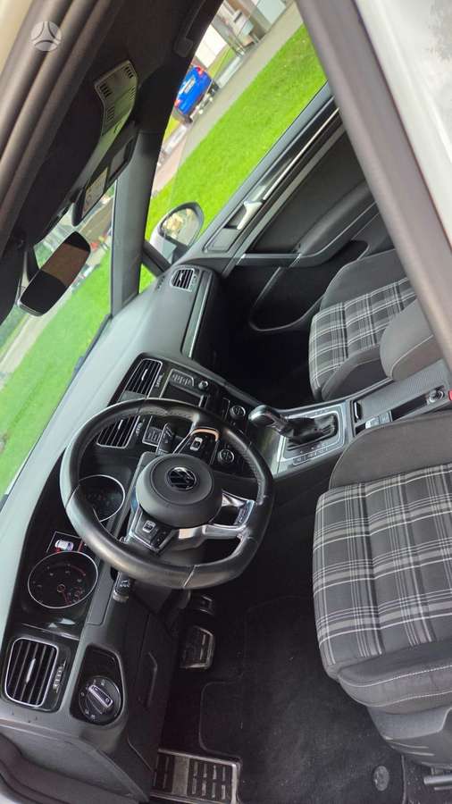Volkswagen Golf, 2.0 l., hatchback