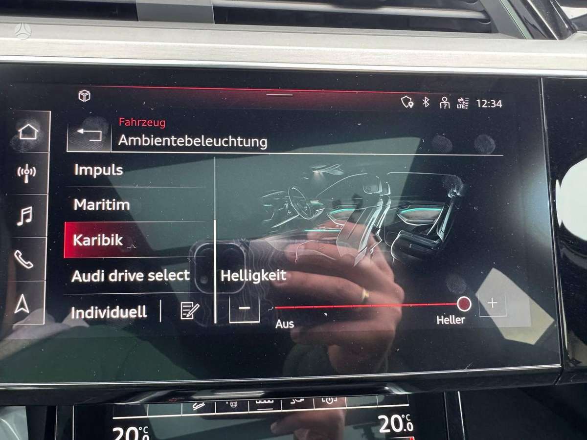 Audi e-tron S, Внедорожник / Кроссовер