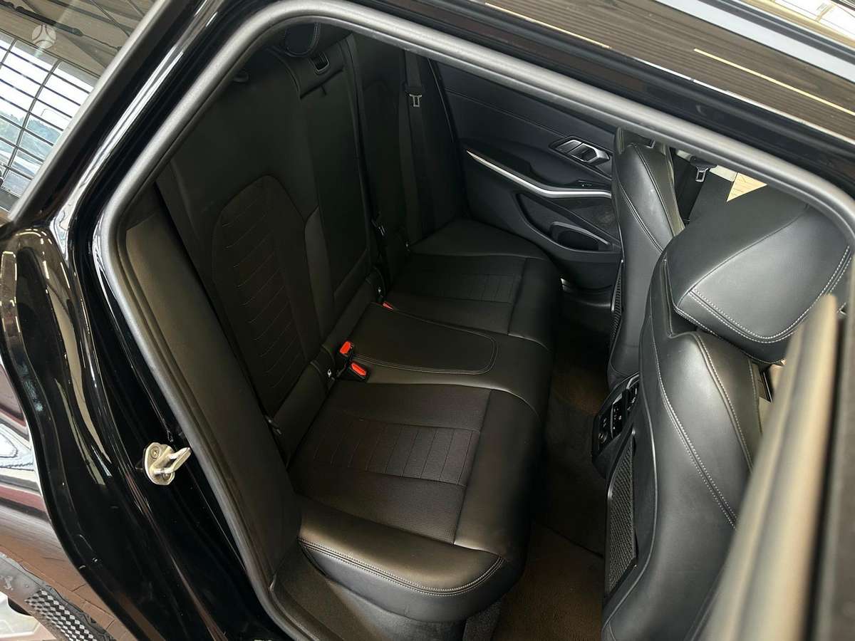 BMW 320, 2.0 l., wagon
